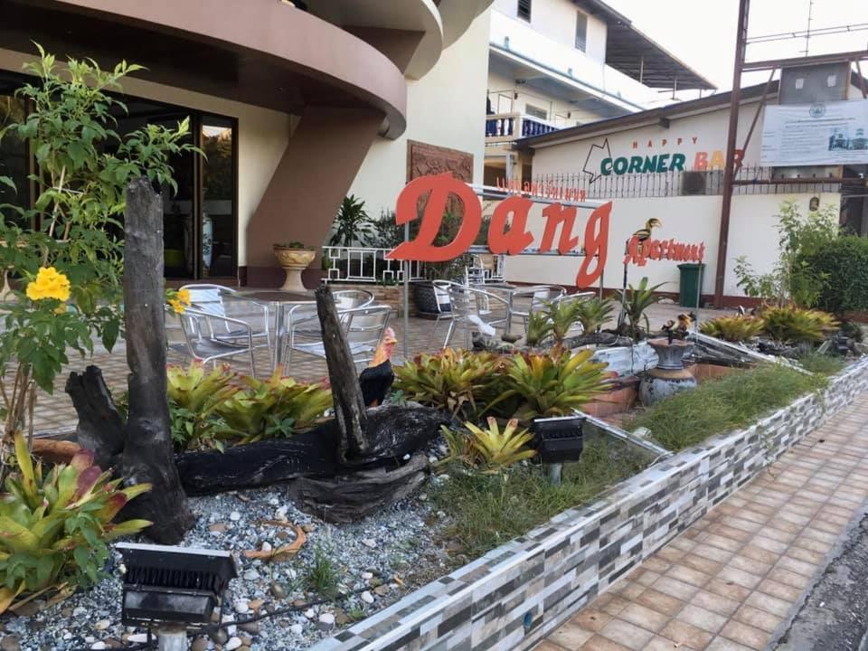 Dee Budget Hotel By Dang โรงแรมดีบัดเจดโฮเทลพัทยาบายแดง Aparthotel Pattaya